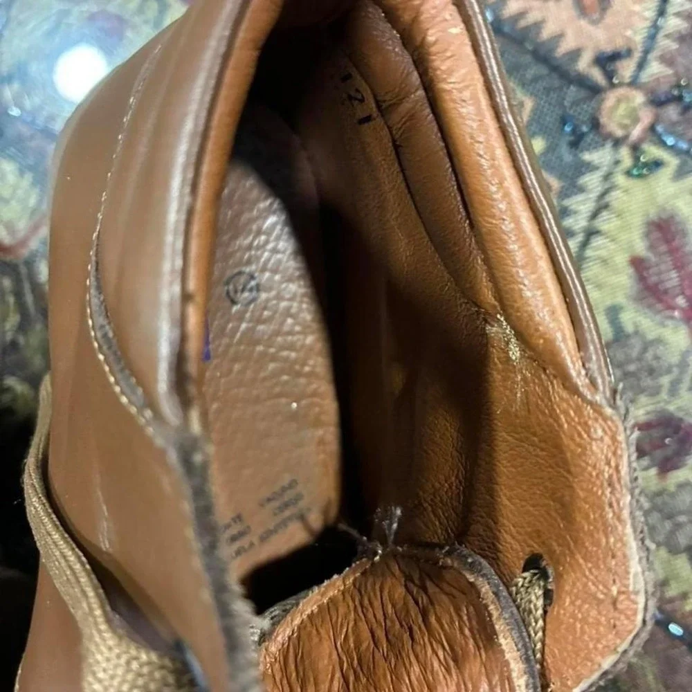 Tan leather ankle boots with laces Mexico size 17 1/2 leather shoes for kids.